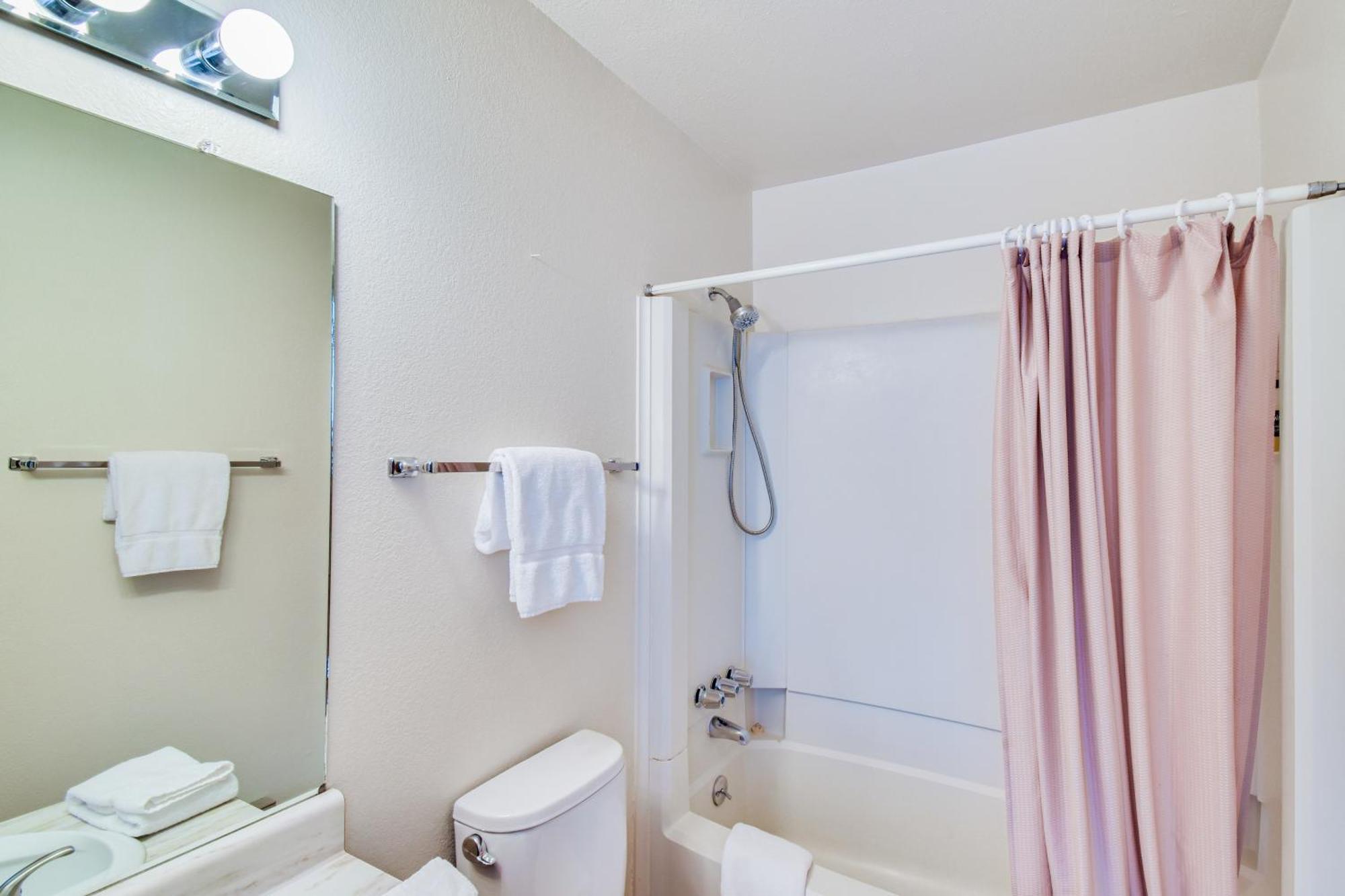 Central Steamboat Condo Outdoor Hot Tub And Pool! Steamboat Springs Ngoại thất bức ảnh