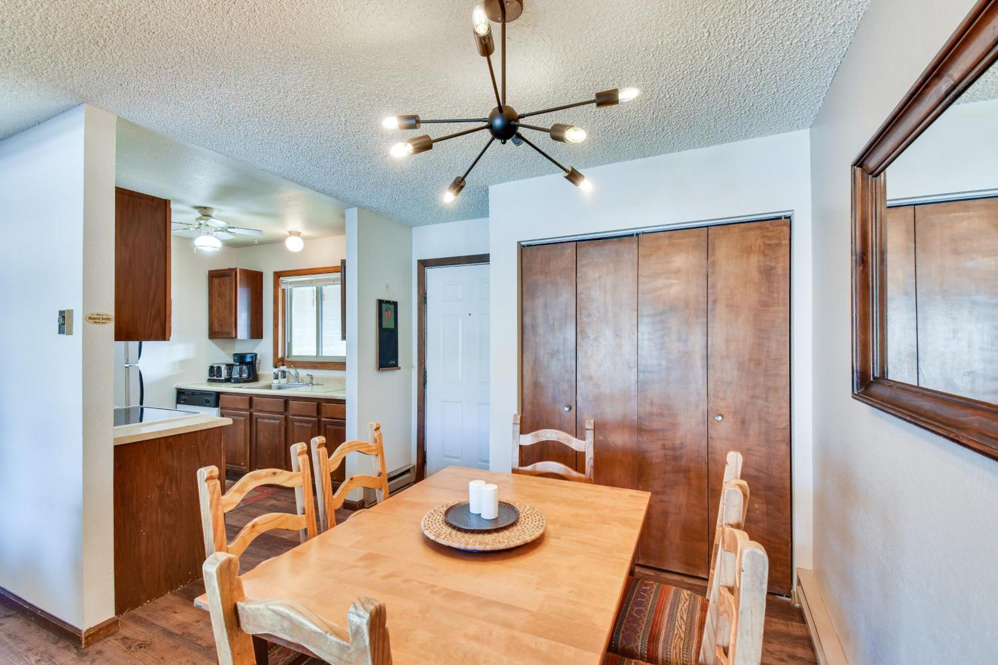 Central Steamboat Condo Outdoor Hot Tub And Pool! Steamboat Springs Ngoại thất bức ảnh